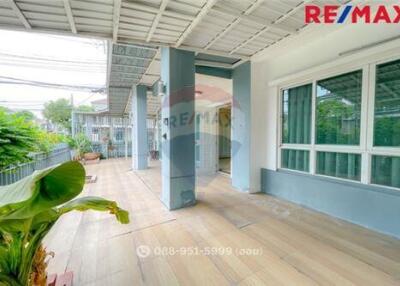 305 Sqm., 4 Beds Townhouse listed for ฿ 12,900,000.