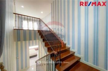 305 Sqm., 4 Beds Townhouse listed for ฿ 12,900,000.