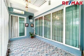 305 Sqm., 4 Beds Townhouse listed for ฿ 12,900,000.