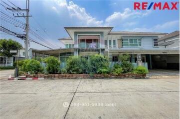 305 Sqm., 4 Beds Townhouse listed for ฿ 12,900,000.