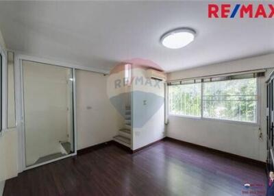 189 Sqm., 3 Beds Townhouse listed for ฿ 4,290,000.