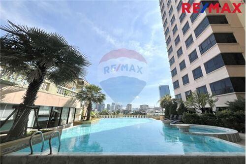 sale!!! "The Crest condo (พหลฯ11)" ย่านอารีย์