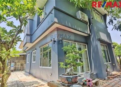 180 Sqm., 3 Beds Townhouse listed for ฿ 5,990,000.