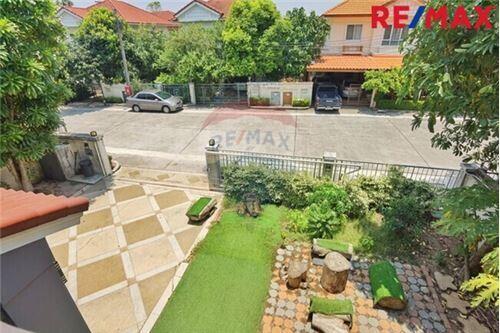 180 Sqm., 3 Beds Townhouse listed for ฿ 5,990,000.