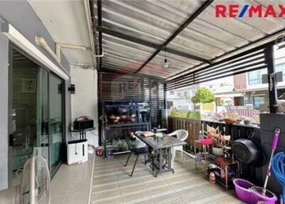 90 Sqm., 3 Beds Townhouse listed for ฿ 2,390,000.