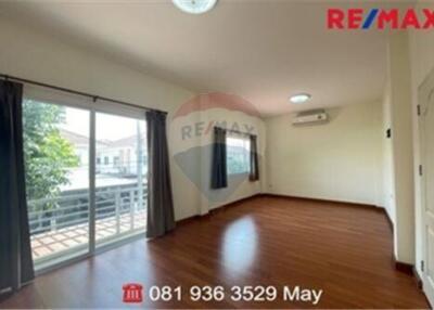 140 Sqm., 3 Beds Townhouse listed for ฿ 3,750,000.