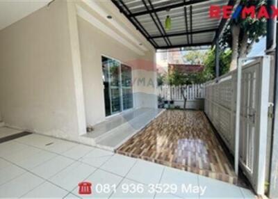 140 Sqm., 3 Beds Townhouse listed for ฿ 3,750,000.