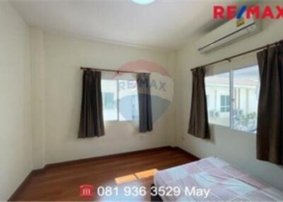 140 Sqm., 3 Beds Townhouse listed for ฿ 3,750,000.