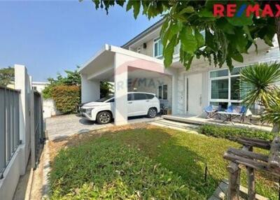 158 Sqm., 3 Beds Townhouse listed for ฿ 8,000,000.