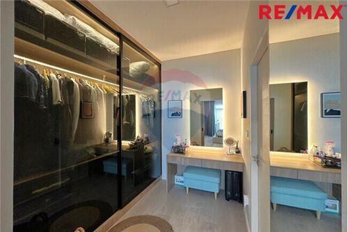 158 Sqm., 3 Beds Townhouse listed for ฿ 8,000,000.