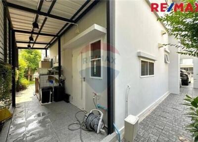 158 Sqm., 3 Beds Townhouse listed for ฿ 8,000,000.