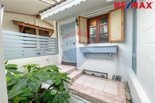 270 Sqm., 4 Beds Townhouse listed for ฿ 6,200,000.