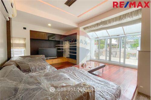 270 Sqm., 4 Beds Townhouse listed for ฿ 6,200,000.