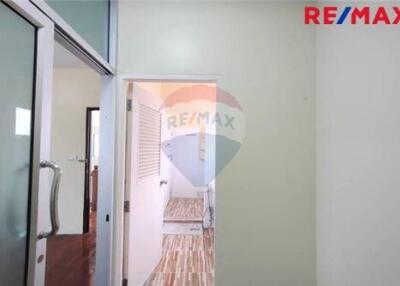 200 Sqm., 4 Beds Townhouse listed for ฿ 2,790,000.