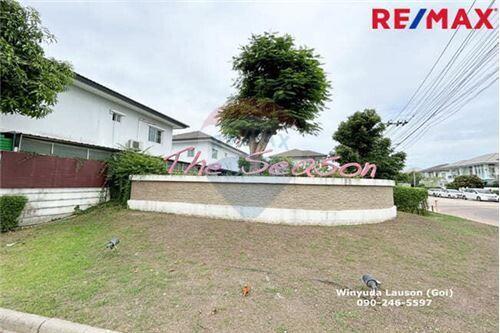 130 Sqm., 3 Beds Townhouse listed for ฿ 3,290,000.