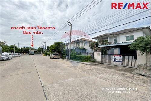 130 Sqm., 3 Beds Townhouse listed for ฿ 3,290,000.