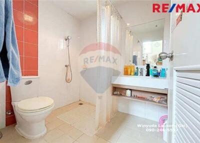 130 Sqm., 3 Beds Townhouse listed for ฿ 3,290,000.