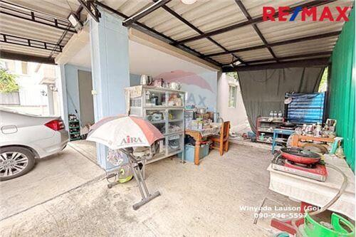 130 Sqm., 3 Beds Townhouse listed for ฿ 3,290,000.