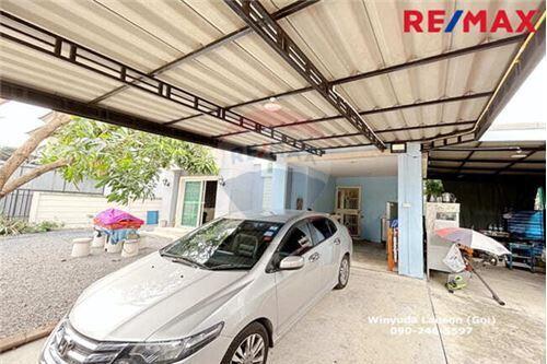 130 Sqm., 3 Beds Townhouse listed for ฿ 3,290,000.