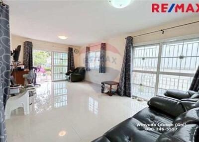 130 Sqm., 3 Beds Townhouse listed for ฿ 3,290,000.