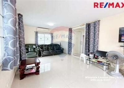 130 Sqm., 3 Beds Townhouse listed for ฿ 3,290,000.