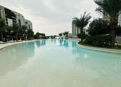 Fully Furnished 1bdr  High Floor  Pool View