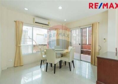 145 Sqm., 3 Beds Townhouse listed for ฿ 3,900,000.