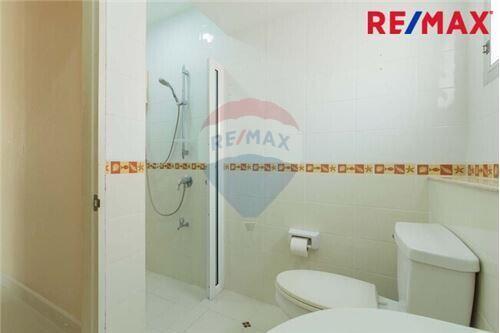 145 Sqm., 3 Beds Townhouse listed for ฿ 3,900,000.