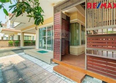 145 Sqm., 3 Beds Townhouse listed for ฿ 3,900,000.