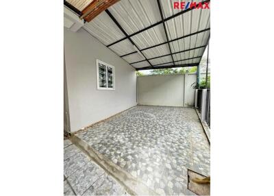 150 Sqm., 4 Beds Townhouse listed for ฿ 3,290,000.