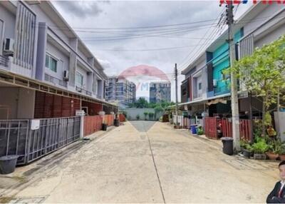 150 Sqm., 4 Beds Townhouse listed for ฿ 3,290,000.