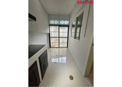 150 Sqm., 4 Beds Townhouse listed for ฿ 3,290,000.