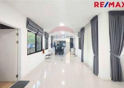 185 Sqm., 4 Beds Townhouse listed for ฿ 6,900,000.