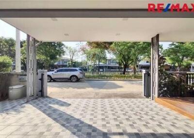 185 Sqm., 4 Beds Townhouse listed for ฿ 6,900,000.