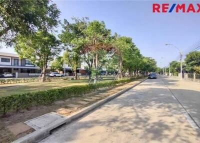 185 Sqm., 4 Beds Townhouse listed for ฿ 6,900,000.