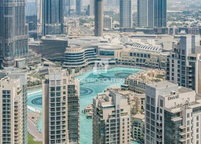 Full Fountain and Burj Khalifa View I High Floor