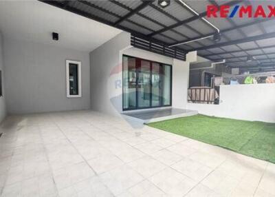 112 Sqm., 3 Beds Townhouse listed for ฿ 1,950,000.