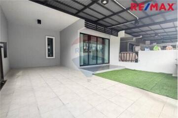 112 Sqm., 3 Beds Townhouse listed for ฿ 1,950,000.