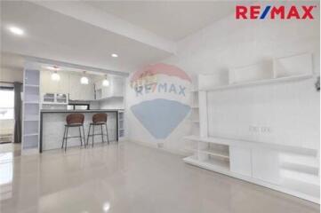 112 Sqm., 3 Beds Townhouse listed for ฿ 1,950,000.