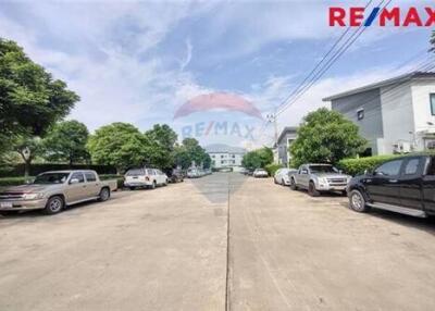 112 Sqm., 3 Beds Townhouse listed for ฿ 1,950,000.