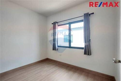 112 Sqm., 3 Beds Townhouse listed for ฿ 1,950,000.