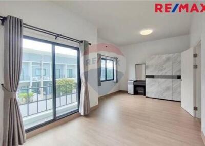 112 Sqm., 3 Beds Townhouse listed for ฿ 1,950,000.