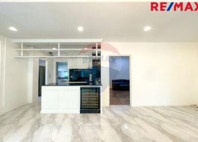 147 Sqm., 4 Beds Townhouse listed for ฿ 18,900,000.