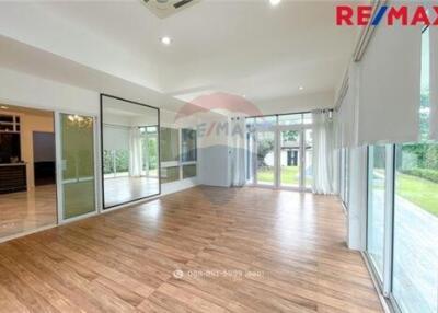 147 Sqm., 4 Beds Townhouse listed for ฿ 18,900,000.