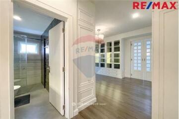 147 Sqm., 4 Beds Townhouse listed for ฿ 18,900,000.