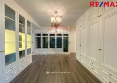 147 Sqm., 4 Beds Townhouse listed for ฿ 18,900,000.