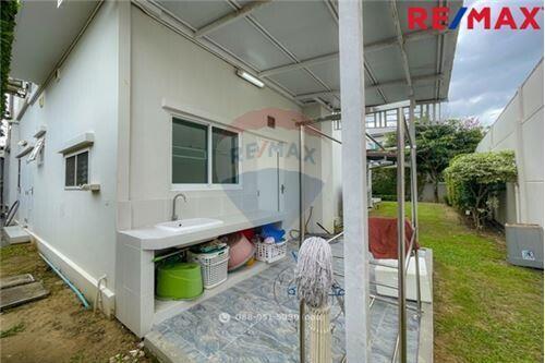 147 Sqm., 4 Beds Townhouse listed for ฿ 18,900,000.