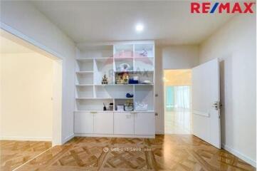 147 Sqm., 4 Beds Townhouse listed for ฿ 18,900,000.