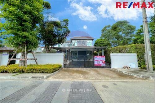 147 Sqm., 4 Beds Townhouse listed for ฿ 18,900,000.