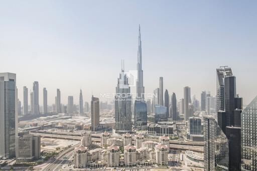 Full Burj Khalifa View I Rare corner unit I Vacant